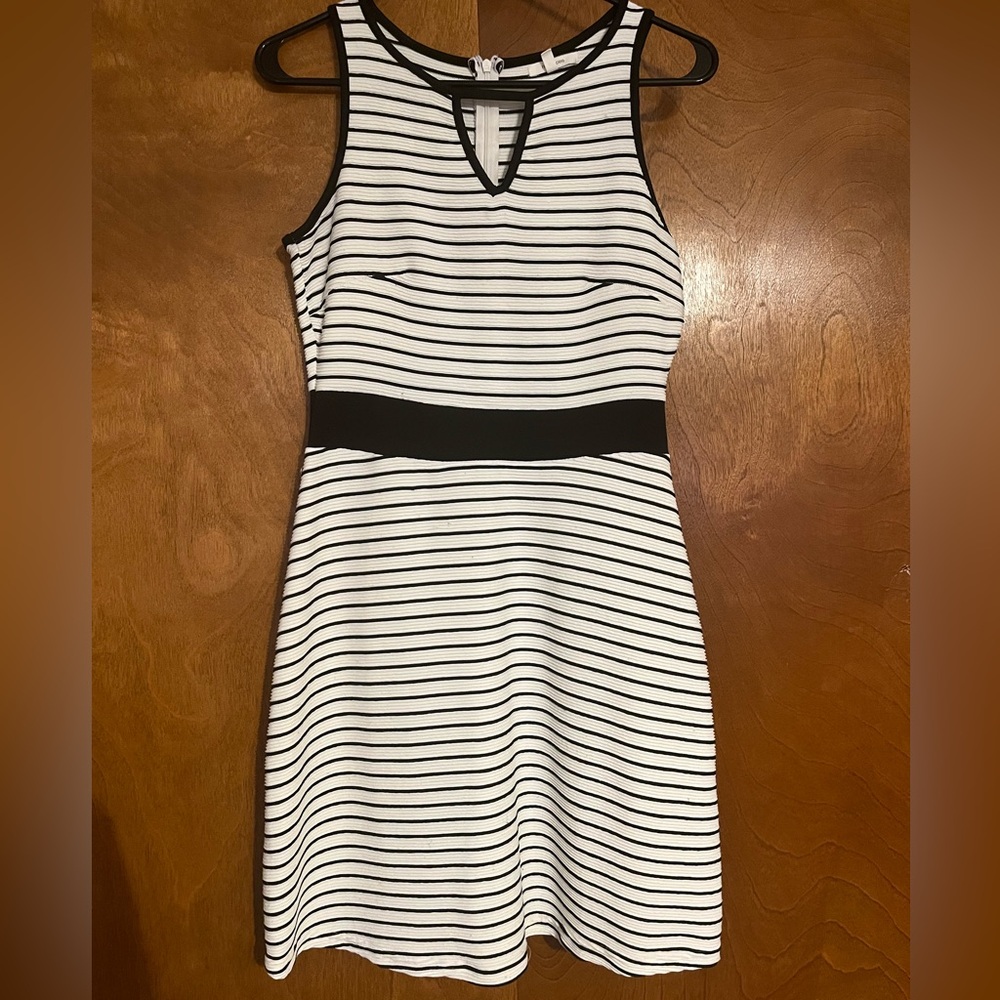 Maurices Black and White V-Neck Sheath Dress